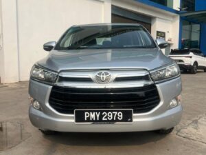 TOYOTA INNOVA 2.0G AT